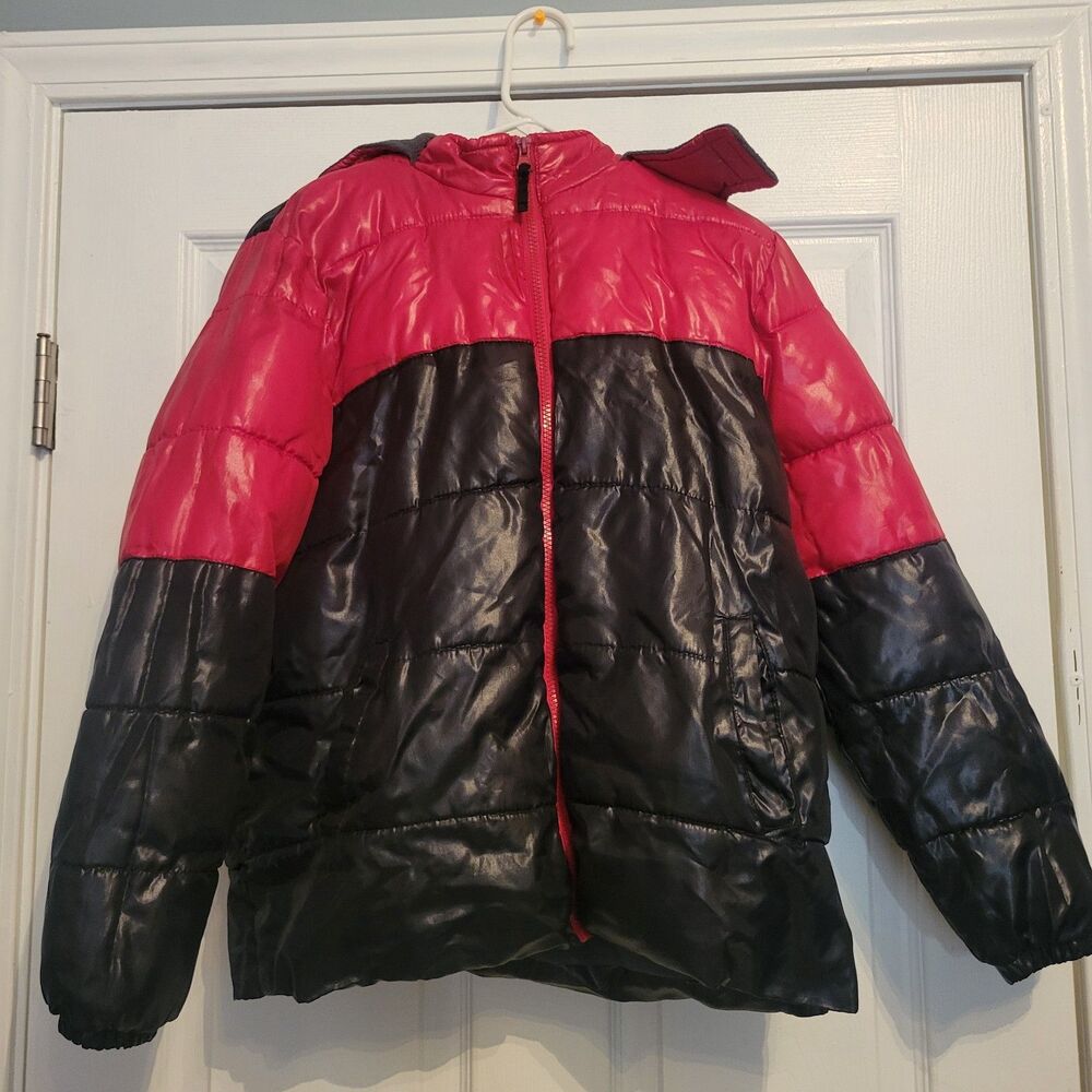 iXTREME Size 14/16 Youth Boys Red and Black Polyester Hooded Puffer Jacket Warm